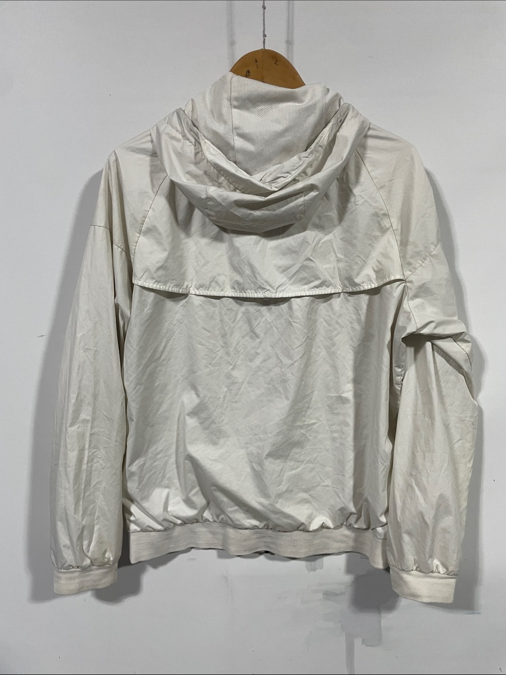 Nike Off-White Windbreaker Jacket with Black Logo - Picture 3 of 3